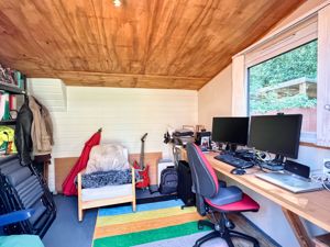 Photo 28- click for photo gallery